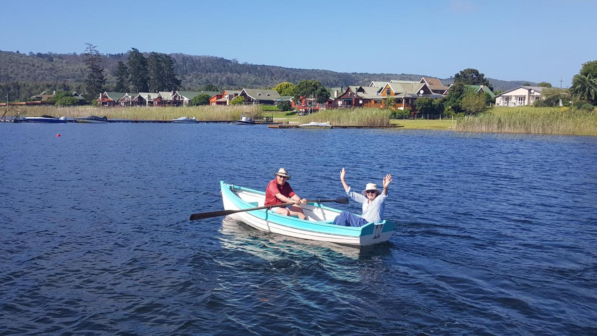Kairos On The Lake, Swartvlei Lake, Sedgfield, Garden Route Седжфилд Экстерьер фото
